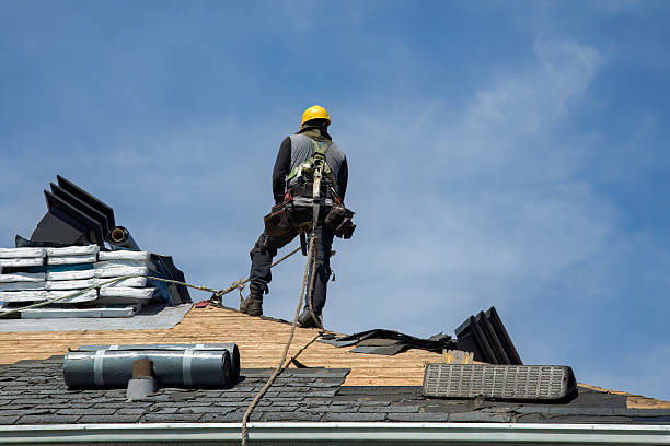 Professional Gutter Installation technician working in Woodstock, OH